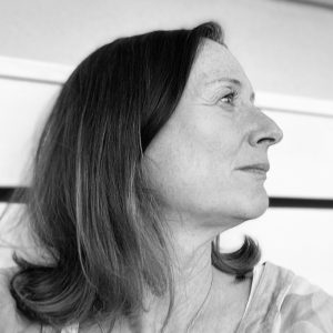 Portrait Alexandra Cordes-Guth von der Seite